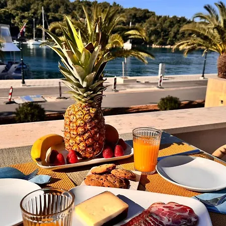 Daire Sfe Milna (Brac)