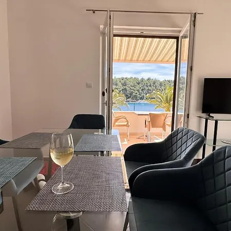 Daire Sfe Milna (Brac)